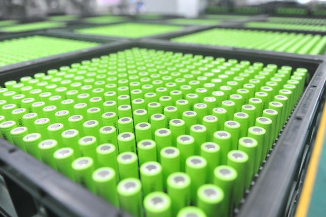 氧化镁引领新能源锂电池技术革新(图2) 氧化镁引领新能源锂电池技术革新(图2)